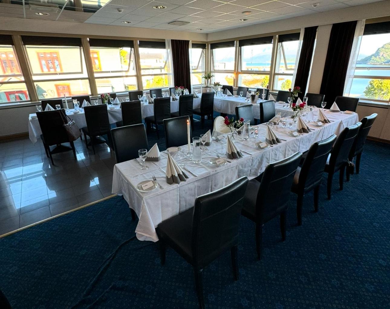 Hotell Maritim Skjervoy 外观 照片